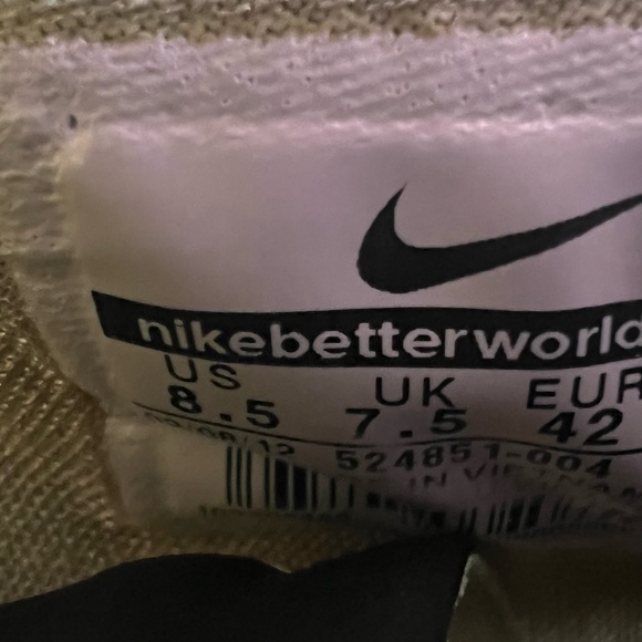 NIKE Air Max HyperAggressor - Picture 5 of 7